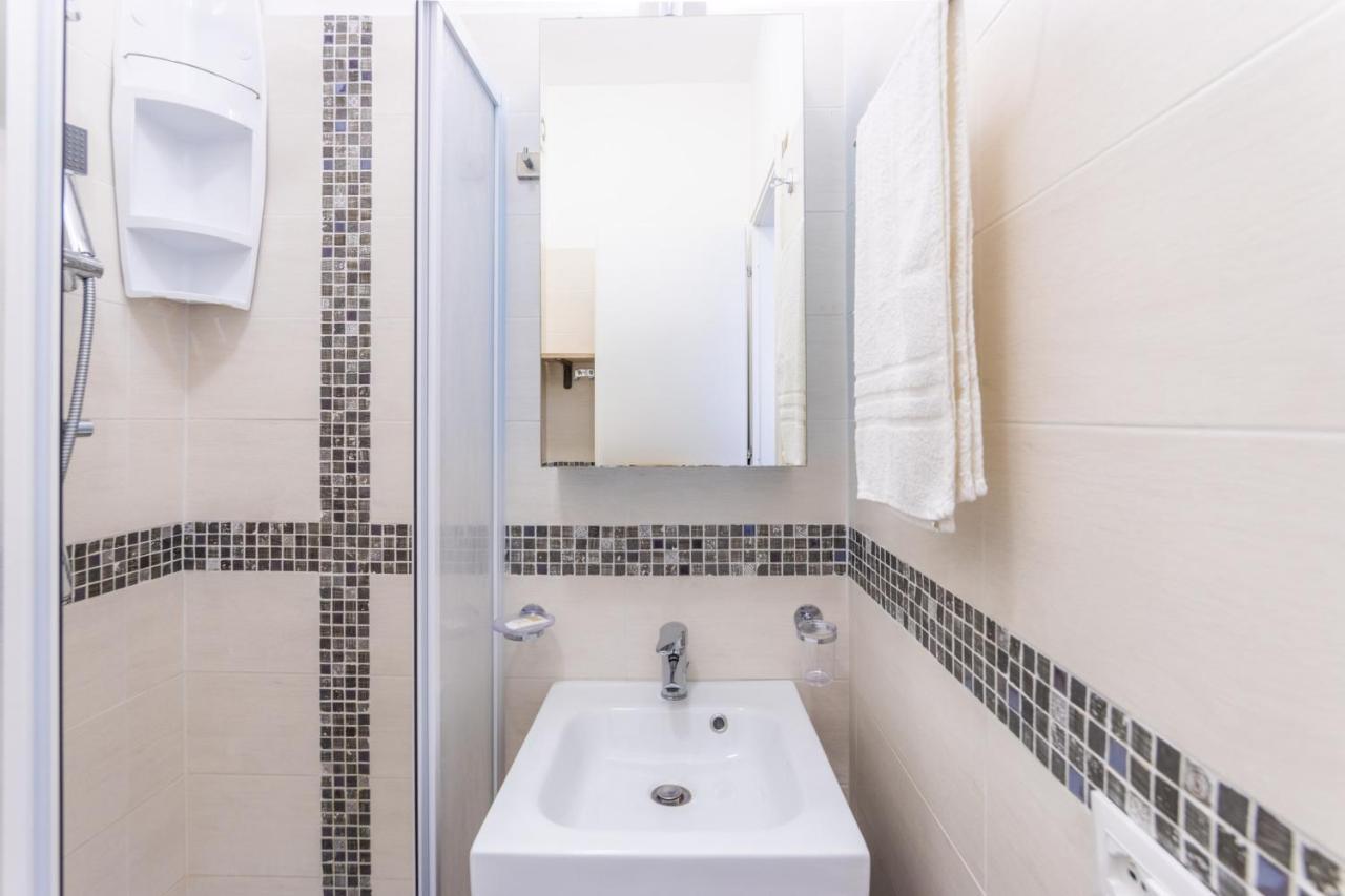 Ashur Mondello Apartment Palermo