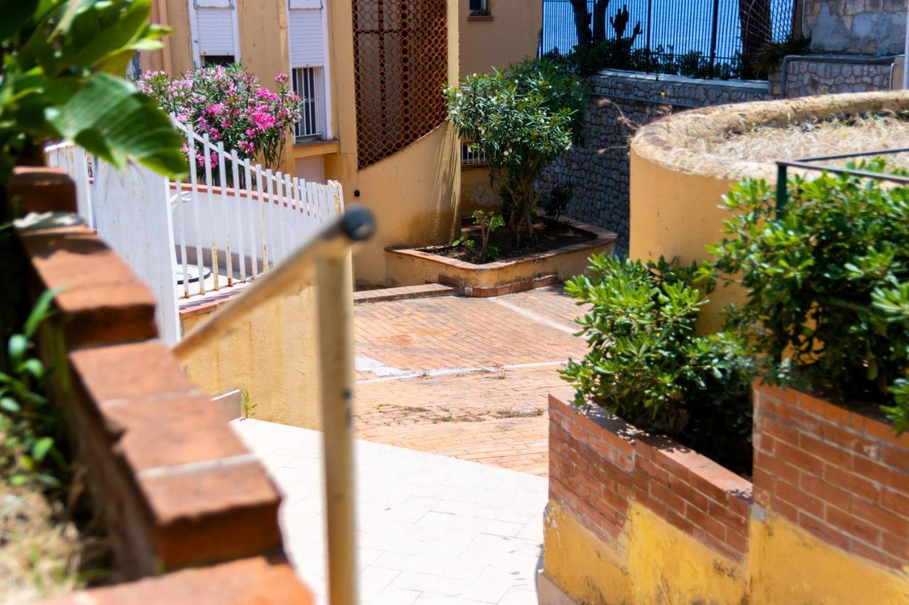 Ashur Mondello Apartment Palermo